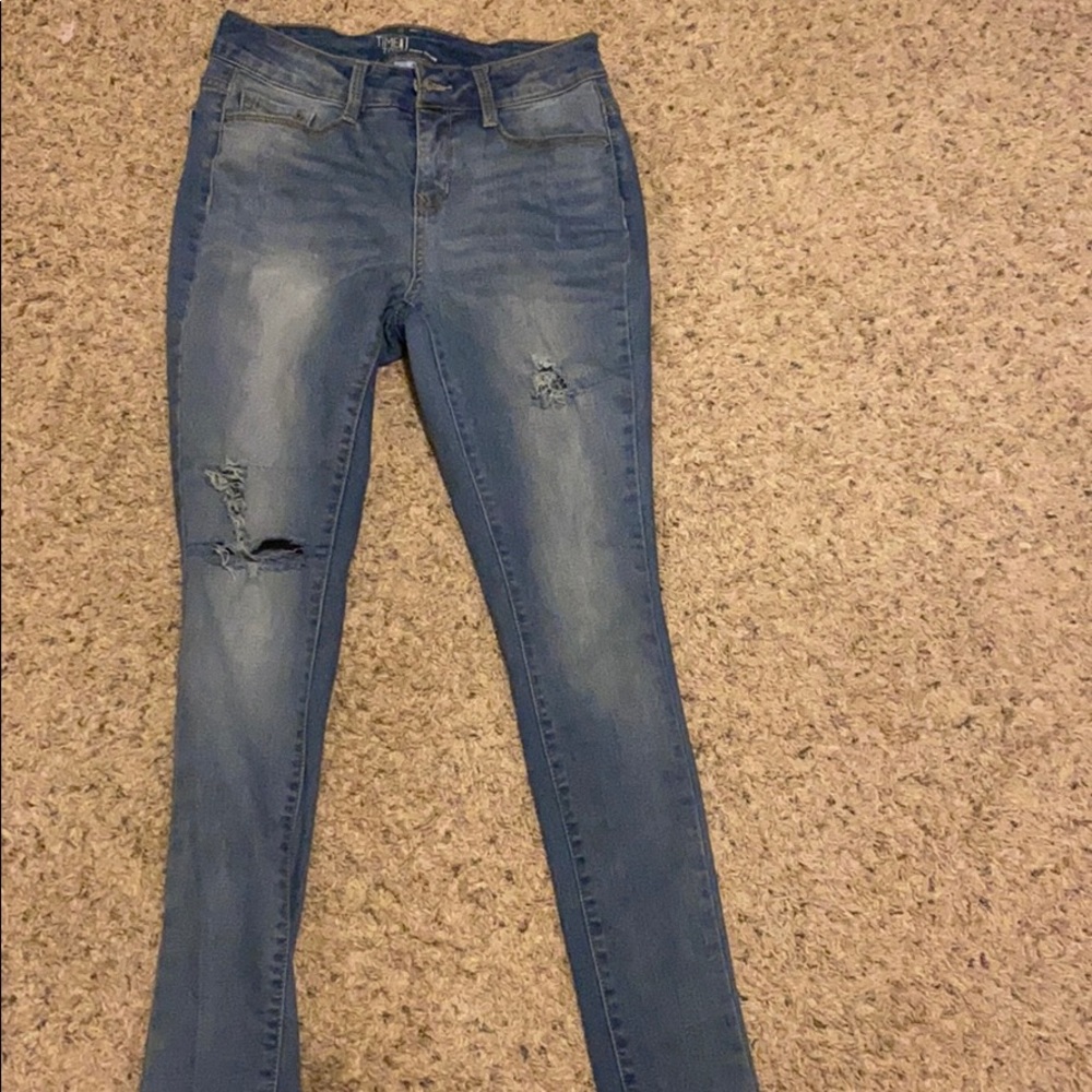 Jeans